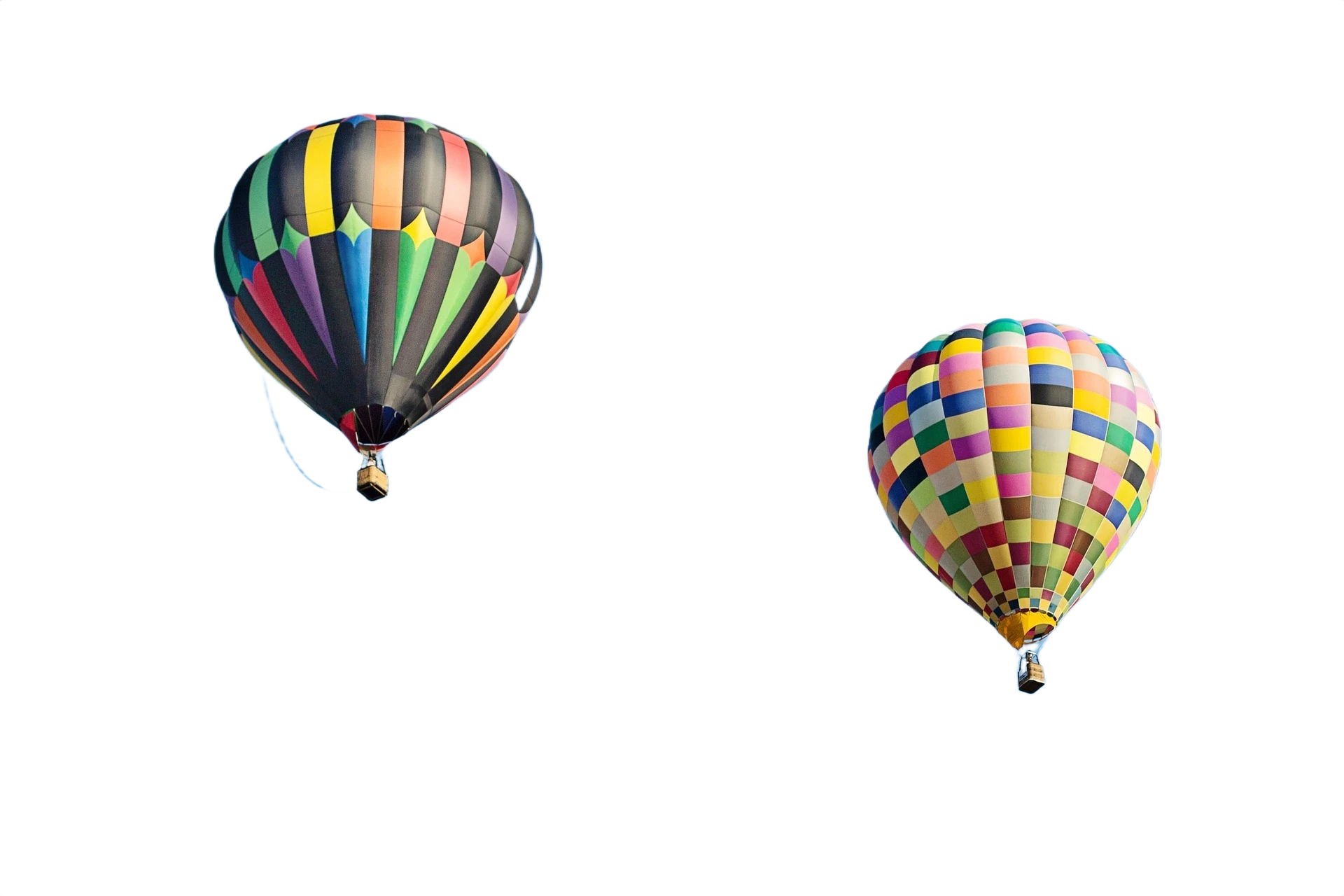Dva horkovzdušné balóny oddělené od původního pozadí do transparentního PNG